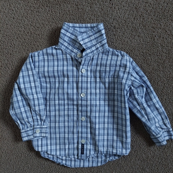Lot of 2T Toddler Boy Button-Up Long Sleeve Dress Shirts|Guess|Old Navy|Carters - Picture 6 of 8